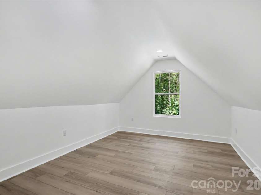 910 Montrose Drive, Shelby, NC 28150.  MLS# CAR4424954, YatesRealty ID 50950. 
