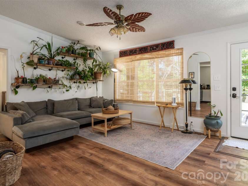 5 Sunwashed Way, Asheville, NC 28803.  MLS# CAR4422593, YatesRealty ID 50953. 