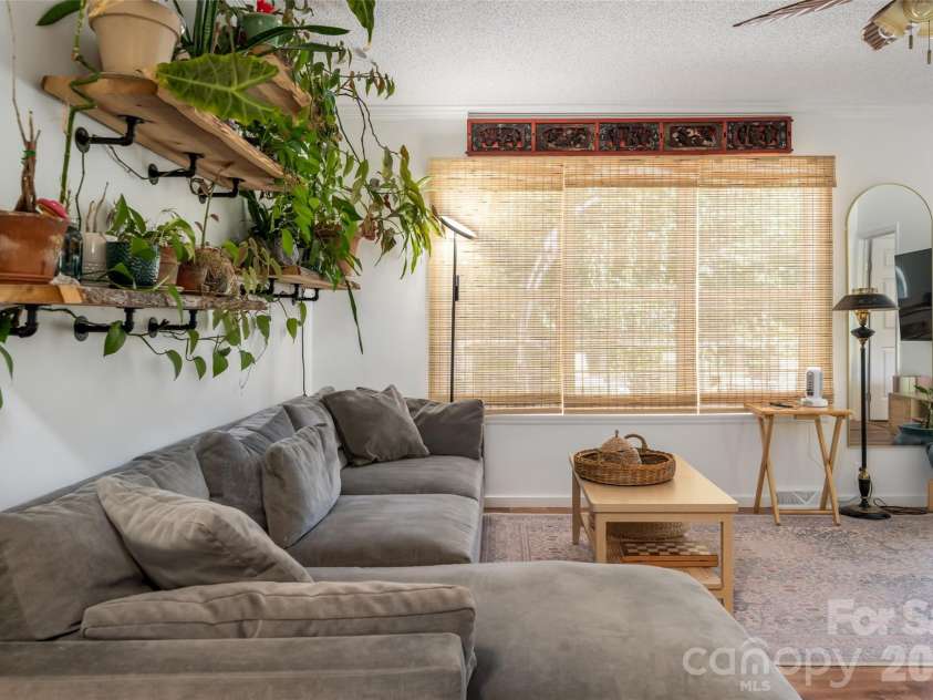 5 Sunwashed Way, Asheville, NC 28803.  MLS# CAR4422593, YatesRealty ID 50953. 