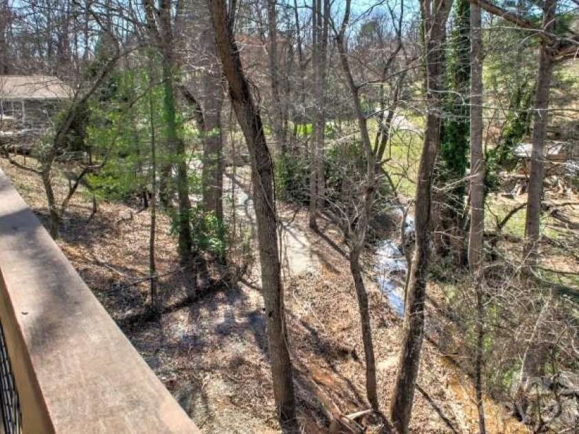 5 Sunwashed Way, Asheville, NC 28803.  MLS# CAR4422593, YatesRealty ID 50953. 