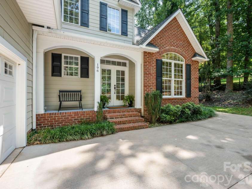 196 Colonel Hampton Court, Rutherfordton, NC 28139.  MLS# CAR4424928, YatesRealty ID 50958. 