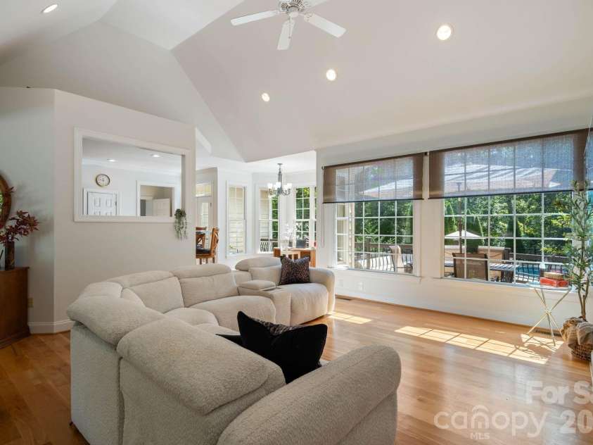 196 Colonel Hampton Court, Rutherfordton, NC 28139.  MLS# CAR4424928, YatesRealty ID 50958. 