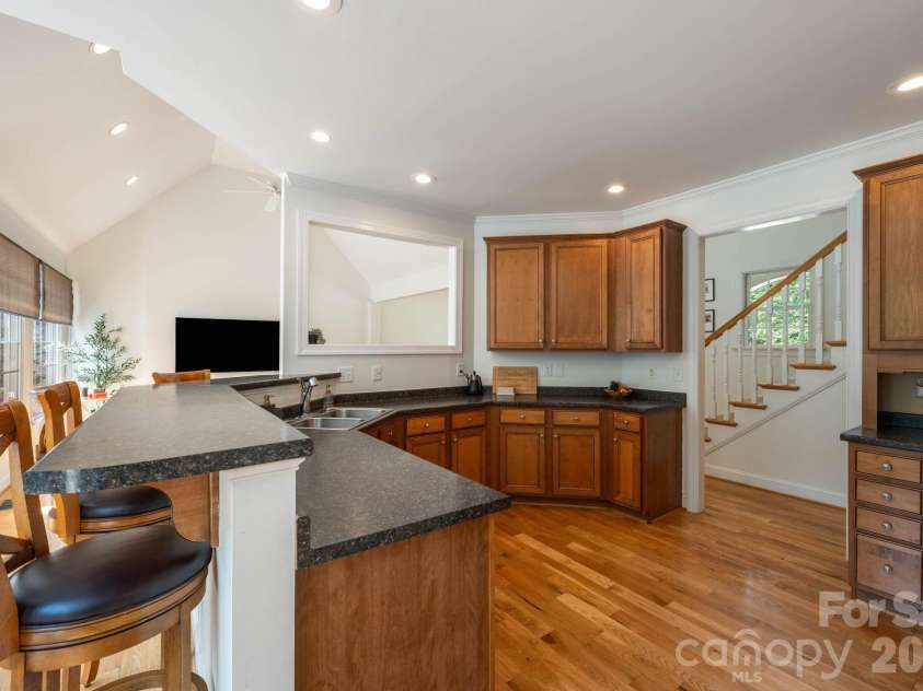 196 Colonel Hampton Court, Rutherfordton, NC 28139.  MLS# CAR4424928, YatesRealty ID 50958. 