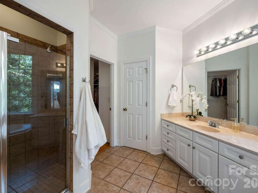 196 Colonel Hampton Court, Rutherfordton, NC 28139.  MLS# CAR4424928, YatesRealty ID 50958. 