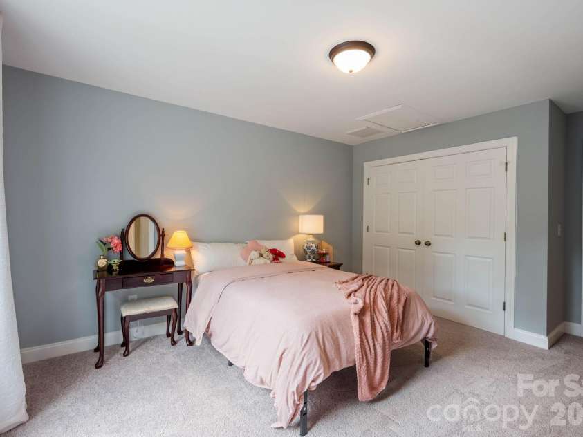 196 Colonel Hampton Court, Rutherfordton, NC 28139.  MLS# CAR4424928, YatesRealty ID 50958. 
