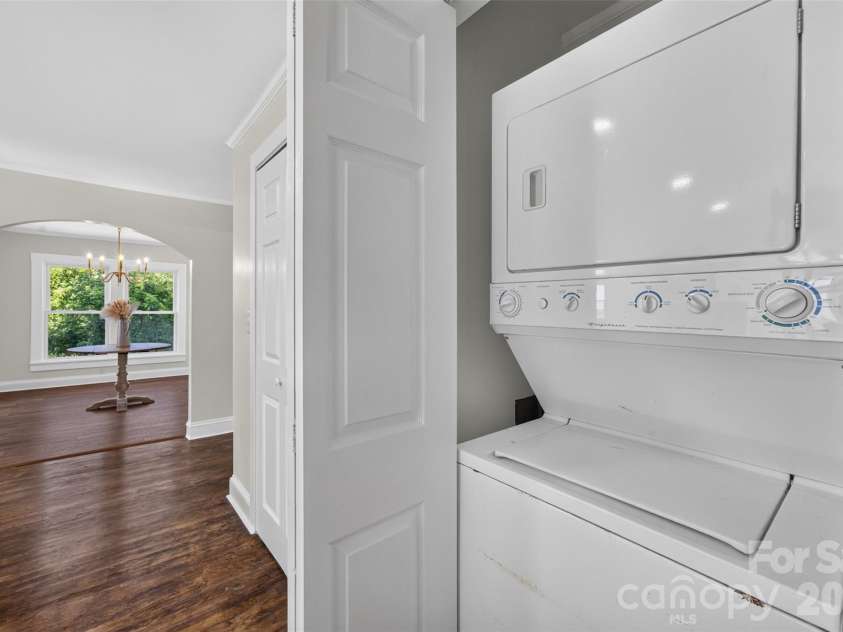 227 Nesbit Drive, Salisbury, NC 28147.  MLS# CAR4424575, YatesRealty ID 50959. Laundry