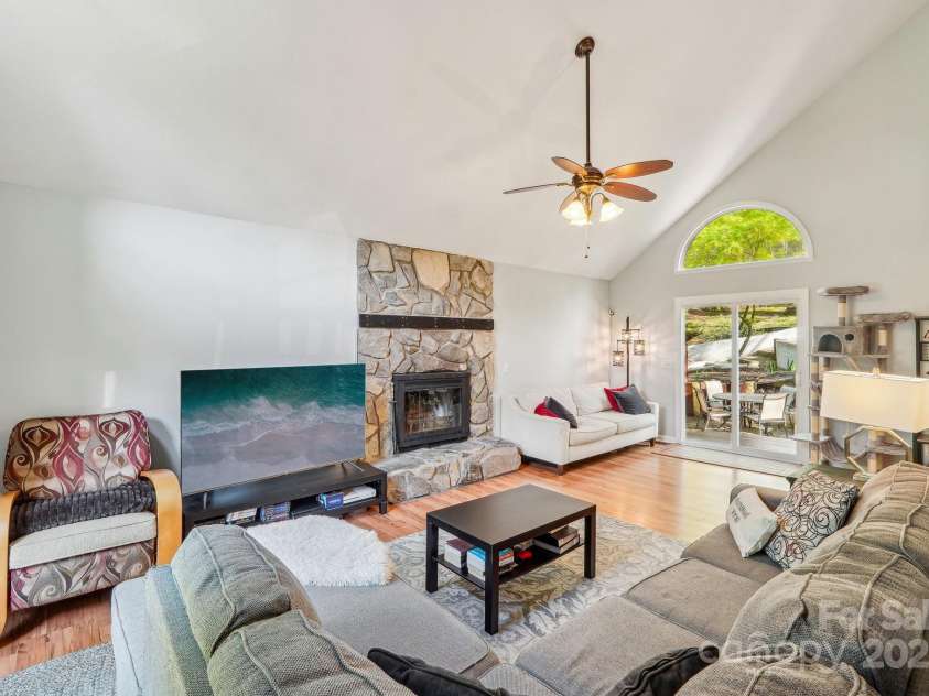 6005 Lanai Lane, Tega Cay, SC 29708.  MLS# CAR4243330, YatesRealty ID 5096. 