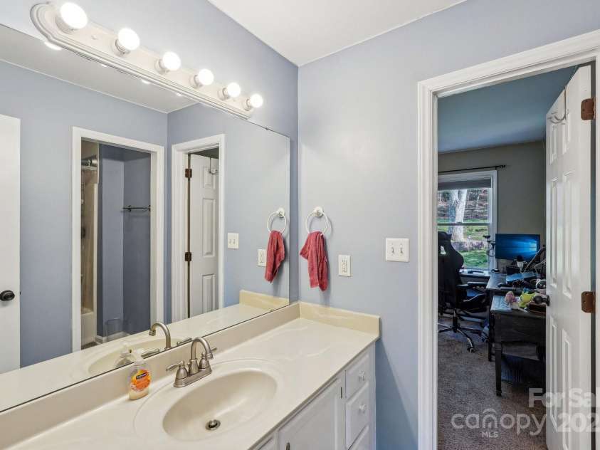 6005 Lanai Lane, Tega Cay, SC 29708.  MLS# CAR4243330, YatesRealty ID 5096. 