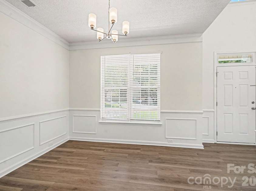 3404 Passour Ridge Lane, Charlotte, NC 28269.  MLS# CAR4424918, YatesRealty ID 50960. 