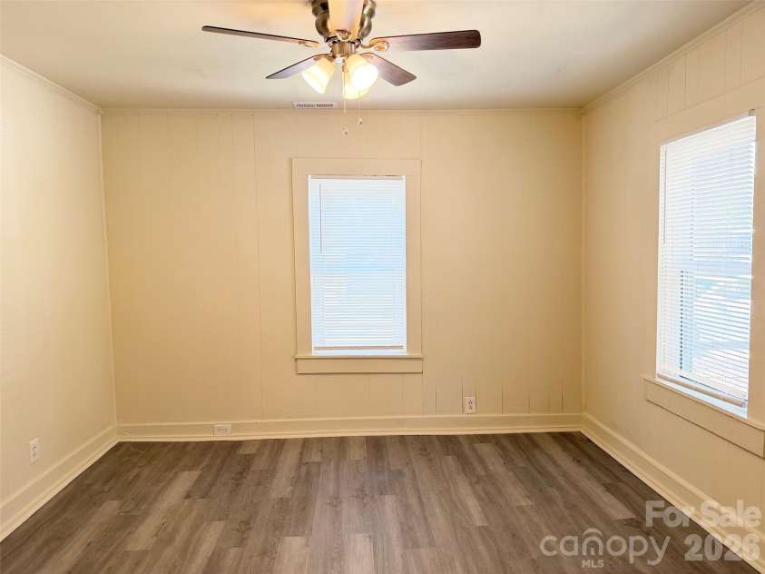 347 Baker Street, Rock Hill, SC 29730.  MLS# CAR4424990, YatesRealty ID 50961. 