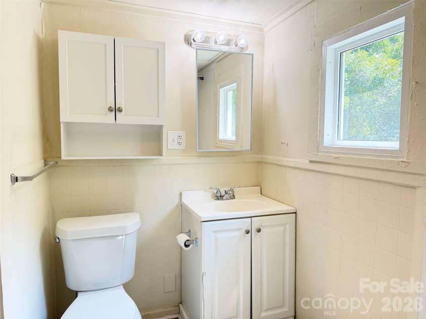 347 Baker Street, Rock Hill, SC 29730.  MLS# CAR4424990, YatesRealty ID 50961. 