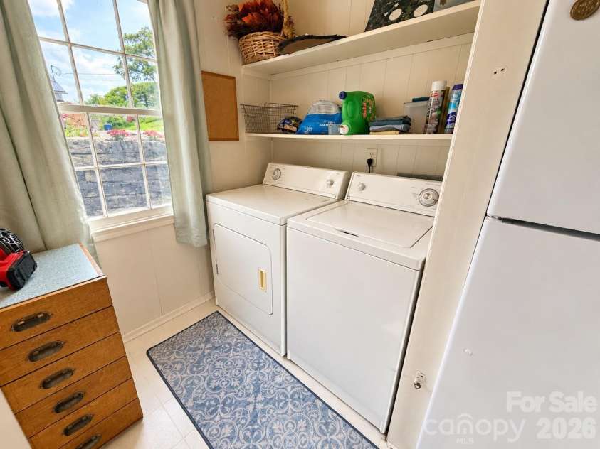 486 Oxford Road, Lake Junaluska, NC 28745.  MLS# CAR4408511, YatesRealty ID 50964. 
