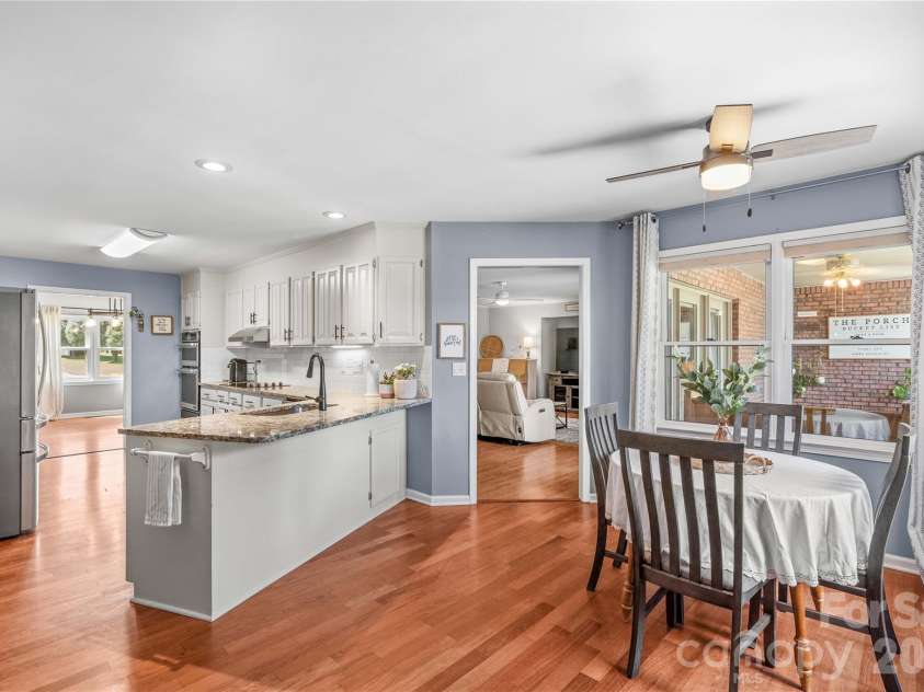 110 Dobbs Drive, Statesville, NC 28625.  MLS# CAR4424875, YatesRealty ID 50965. 