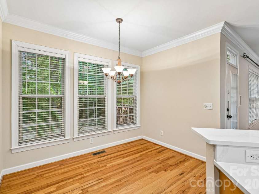 1930 Copperplate Road, Charlotte, NC 28262.  MLS# CAR4319139, YatesRealty ID 50966. Breakfast Nook