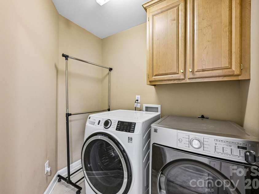 1930 Copperplate Road, Charlotte, NC 28262.  MLS# CAR4319139, YatesRealty ID 50966. Laundry Room - upstairs