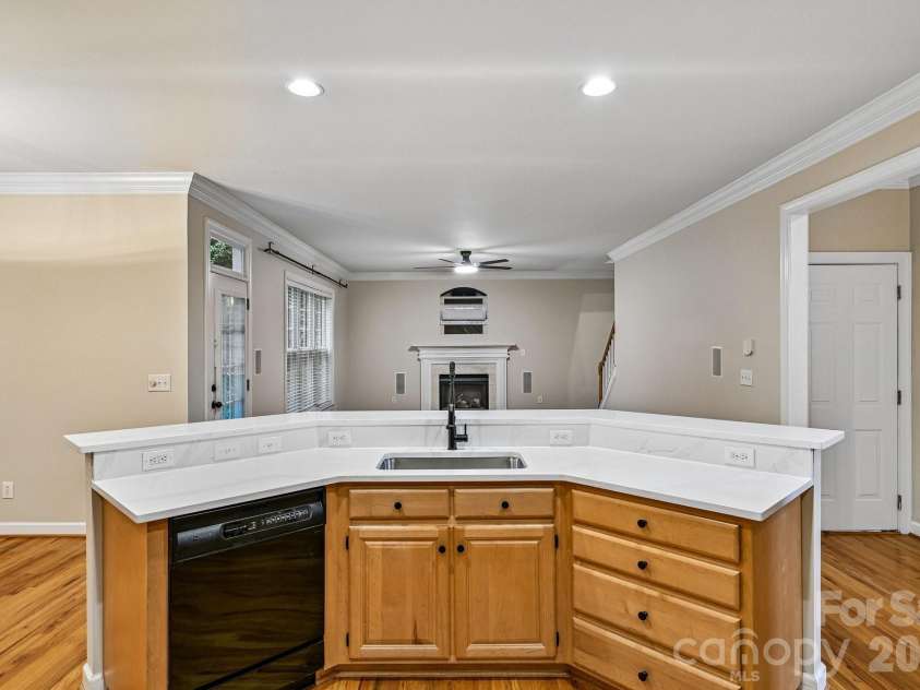 1930 Copperplate Road, Charlotte, NC 28262.  MLS# CAR4319139, YatesRealty ID 50966. New Countertops
