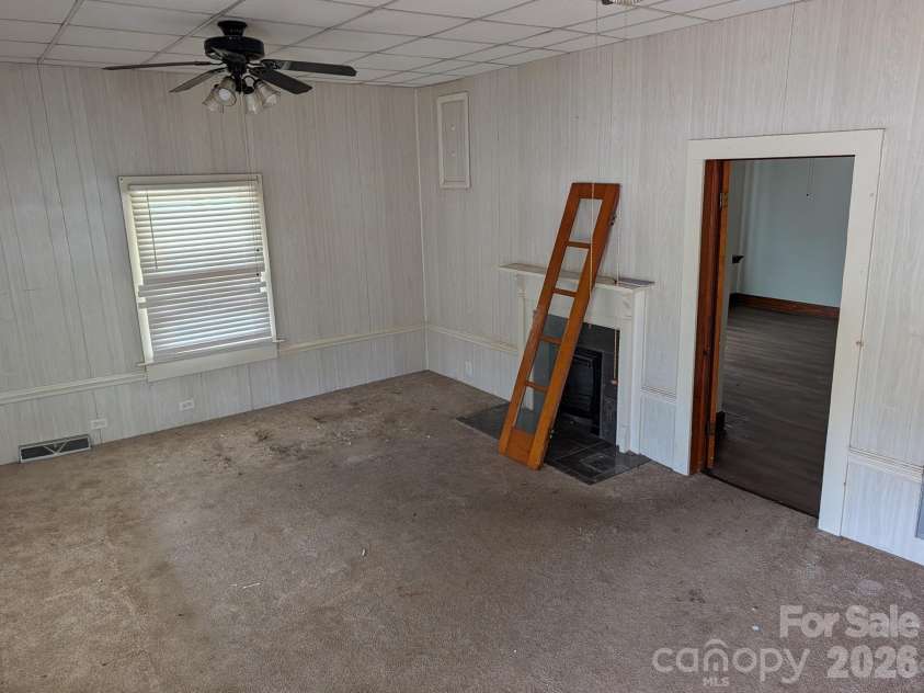 919 1st Street, Lowell, NC 28098.  MLS# CAR4425016, YatesRealty ID 50967. 