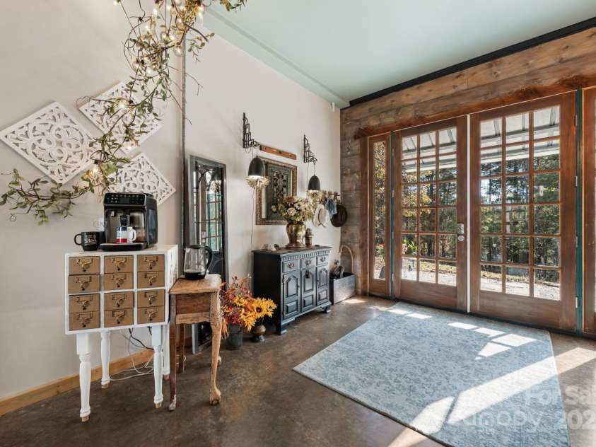 142 Riverside Drive, Rutherfordton, NC 28139.  MLS# CAR4314452, YatesRealty ID 5097. 