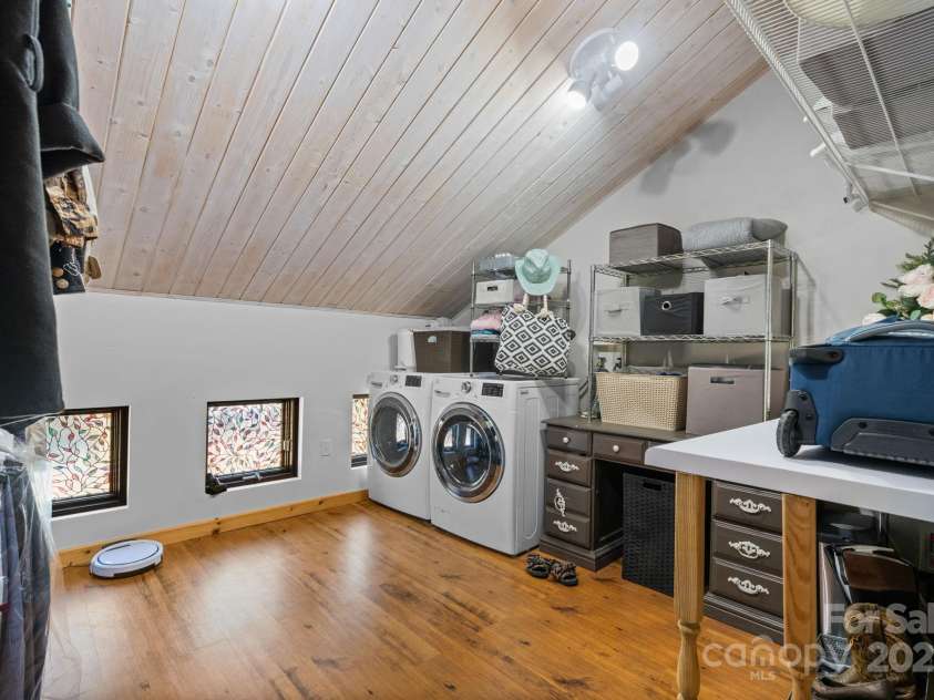 142 Riverside Drive, Rutherfordton, NC 28139.  MLS# CAR4314452, YatesRealty ID 5097. 