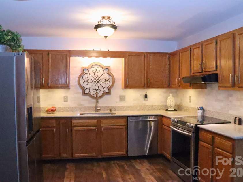 231 Proctor Drive, Salisbury, NC 28147.  MLS# CAR4424396, YatesRealty ID 50972. 