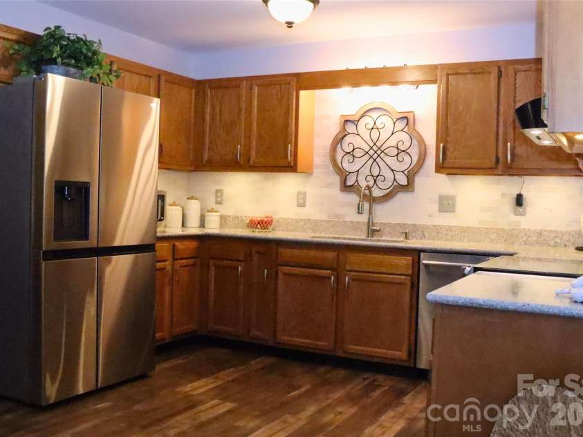 231 Proctor Drive, Salisbury, NC 28147.  MLS# CAR4424396, YatesRealty ID 50972. 