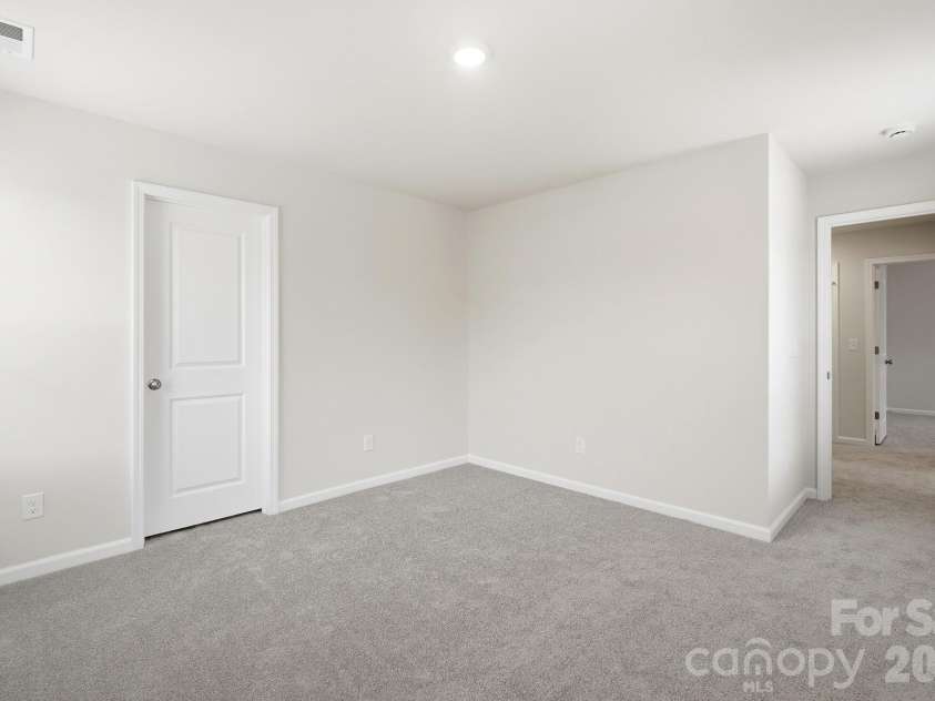 2701 Westmont Drive, Gastonia, NC 28052.  MLS# CAR4425031, YatesRealty ID 50973. 