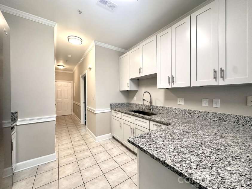 8745 Coralbell Lane, Charlotte, NC 28213.  MLS# CAR4424234, YatesRealty ID 50974. 