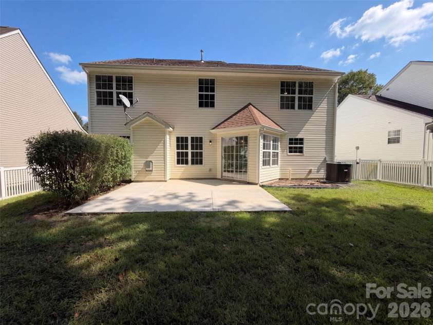 3978 Shasta Circle, Clover, SC 29710.  MLS# CAR4425062, YatesRealty ID 50976. 