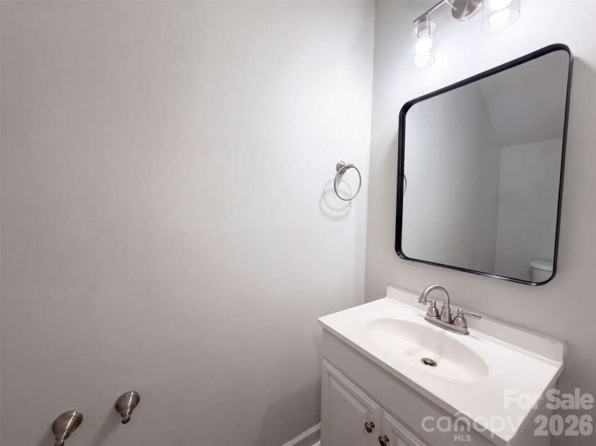 3978 Shasta Circle, Clover, SC 29710.  MLS# CAR4425062, YatesRealty ID 50976. 