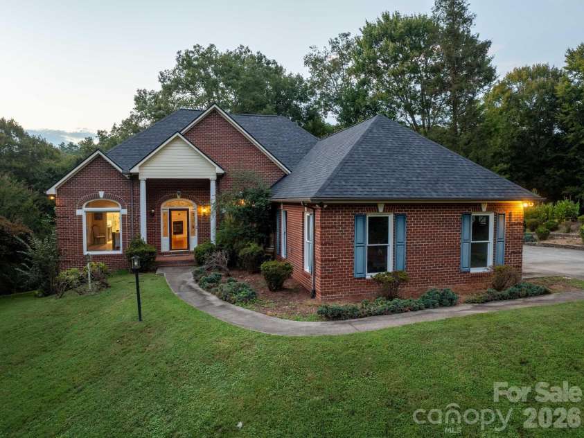 3212 Champion Lane, Lenoir, NC 28645.  MLS# CAR4423445, YatesRealty ID 50977. 