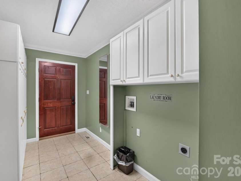 3212 Champion Lane, Lenoir, NC 28645.  MLS# CAR4423445, YatesRealty ID 50977. 