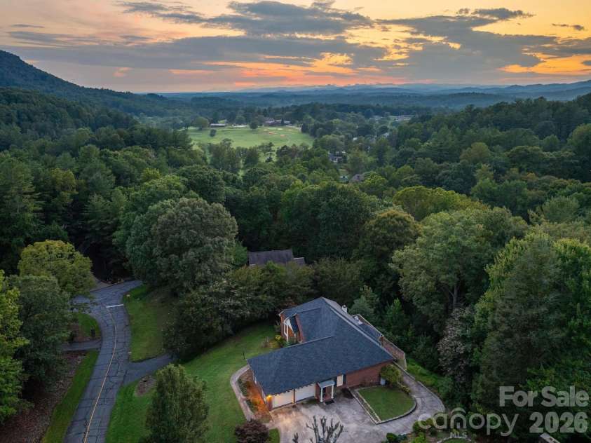 3212 Champion Lane, Lenoir, NC 28645.  MLS# CAR4423445, YatesRealty ID 50977. 