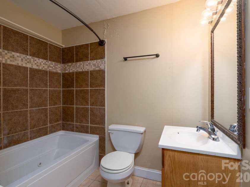 106 Courtney Lane, Salisbury, NC 28146.  MLS# CAR4424816, YatesRealty ID 50978. 