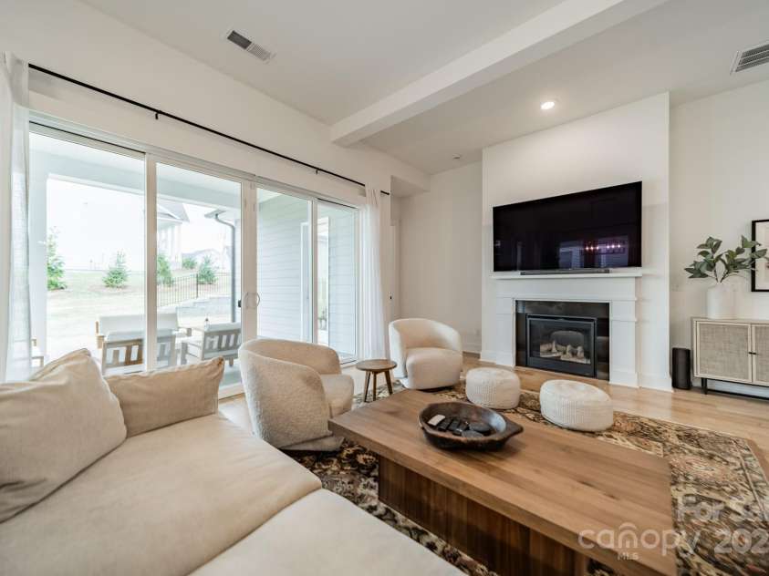 1402 Encore Lane, Waxhaw, NC 28173.  MLS# CAR4242665, YatesRealty ID 5098. 