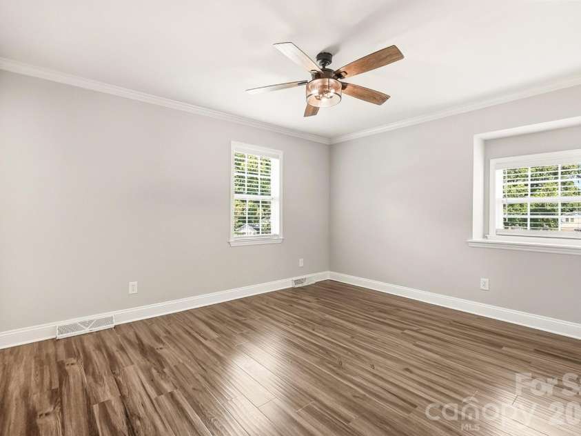 4400 Strangford Avenue, Charlotte, NC 28215.  MLS# CAR4422804, YatesRealty ID 50980. Bedroom