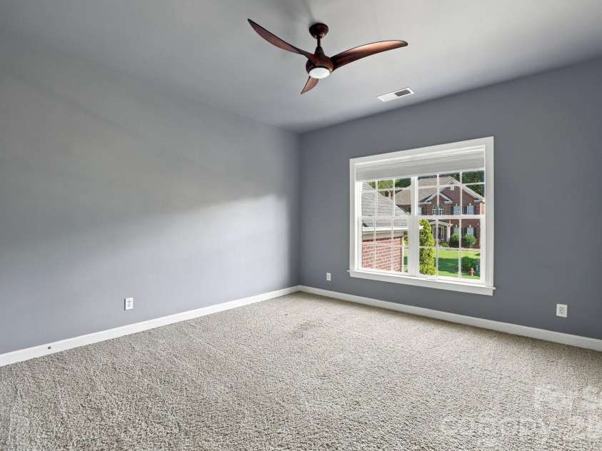 702 Carver Pond Lane, Waxhaw, NC 28173.  MLS# CAR4419150, YatesRealty ID 50981. 