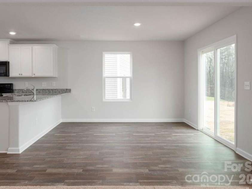 9120 Creedmore Hills Drive, Charlotte, NC 28214.  MLS# CAR4425074, YatesRealty ID 50983. 