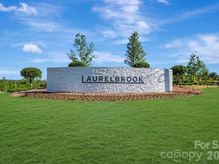 8890 Visgrove Drive, Sherrills Ford, NC 28673.  MLS# CAR4425073, YatesRealty ID 50985. Community sign