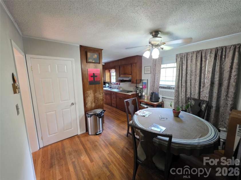 601 Hennessee Street, Morganton, NC 28655.  MLS# CAR4425023, YatesRealty ID 50986. 