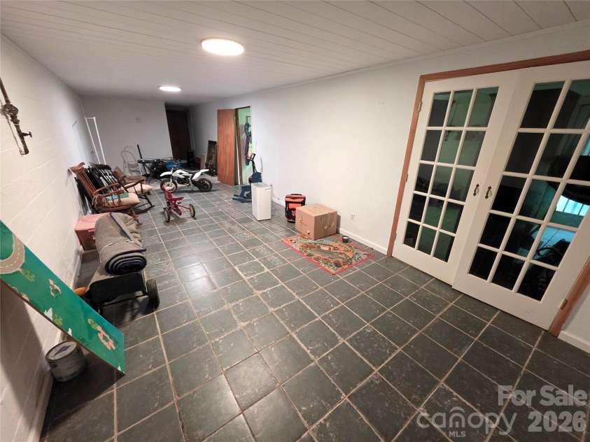 601 Hennessee Street, Morganton, NC 28655.  MLS# CAR4425023, YatesRealty ID 50986. 