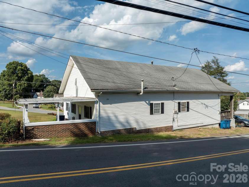 84 Falls Avenue, Granite Falls, NC 28630.  MLS# CAR4424296, YatesRealty ID 50987. 