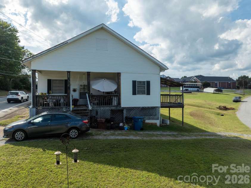 84 Falls Avenue, Granite Falls, NC 28630.  MLS# CAR4424296, YatesRealty ID 50987. 
