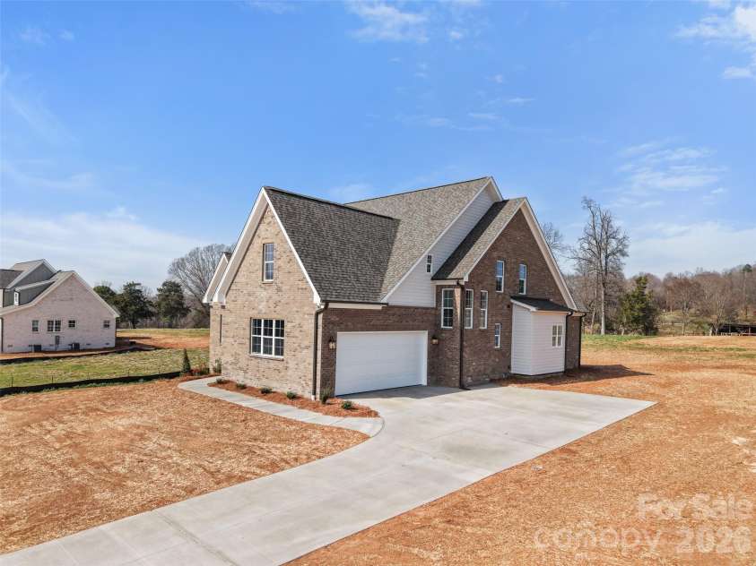 174 Orchard Grass Court, Mocksville, NC 27028.  MLS# CAR4424604, YatesRealty ID 50989. 