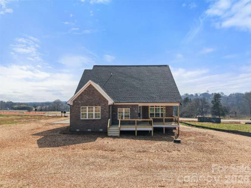 174 Orchard Grass Court, Mocksville, NC 27028.  MLS# CAR4424604, YatesRealty ID 50989. 