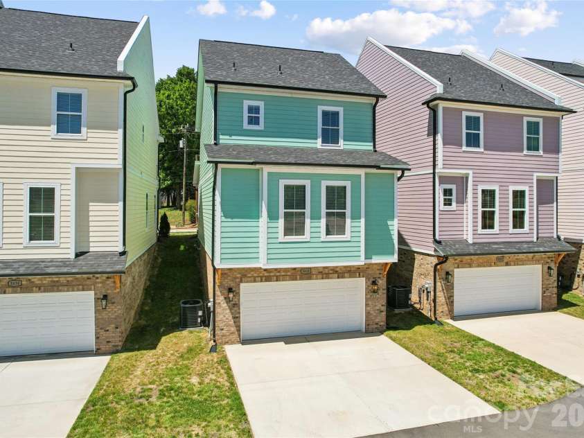 5820 Pittmon Lane, Kannapolis, NC 28081.  MLS# CAR4374421, YatesRealty ID 5099. 