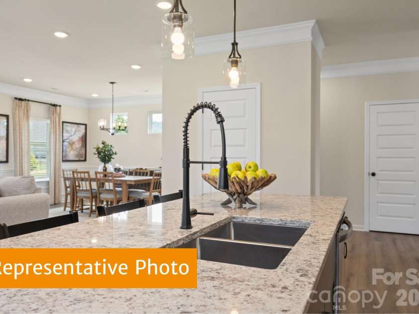 4232 Ruth Creek Court, Charlotte, NC 28216.  MLS# CAR4425111, YatesRealty ID 50994. 