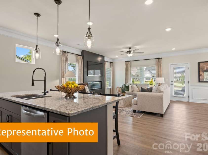 4232 Ruth Creek Court, Charlotte, NC 28216.  MLS# CAR4425111, YatesRealty ID 50994. 