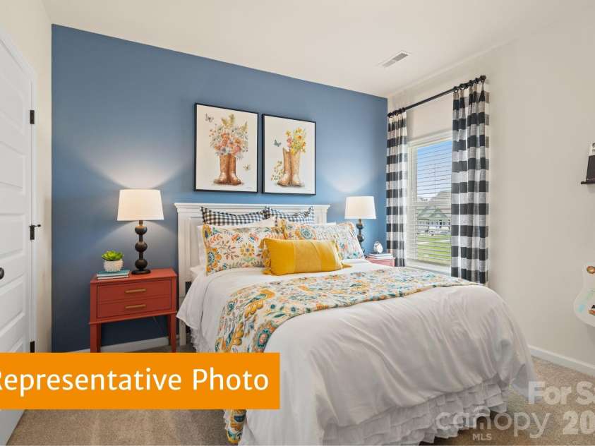 4232 Ruth Creek Court, Charlotte, NC 28216.  MLS# CAR4425111, YatesRealty ID 50994. 