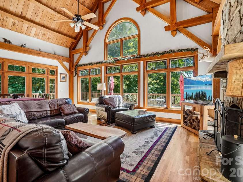 2705 Sand Branch Road, Black Mountain, NC 28711.  MLS# CAR4423859, YatesRealty ID 50995. 