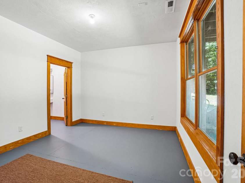 2705 Sand Branch Road, Black Mountain, NC 28711.  MLS# CAR4423859, YatesRealty ID 50995. 